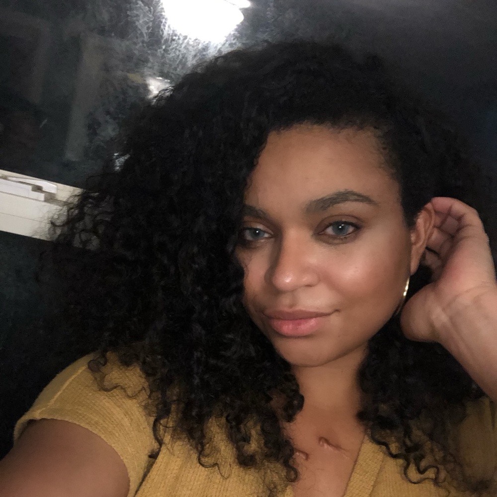 Meet your Posher, Aye